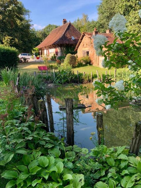 La Ferme De Marie Eugenie Bed & Breakfast Bruailles Exterior photo