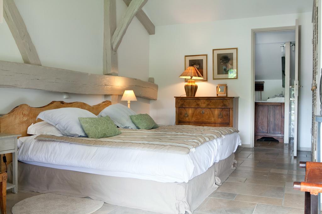 La Ferme De Marie Eugenie Bed & Breakfast Bruailles Exterior photo